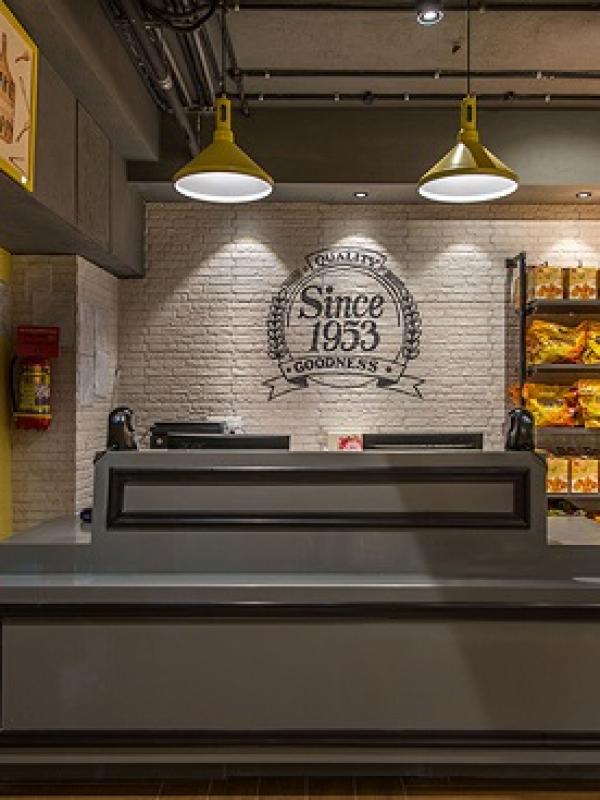 Karachi Bakery1